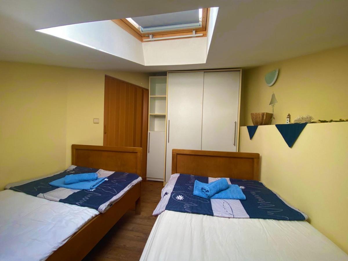 Sailor Apartments Pag Town Esterno foto